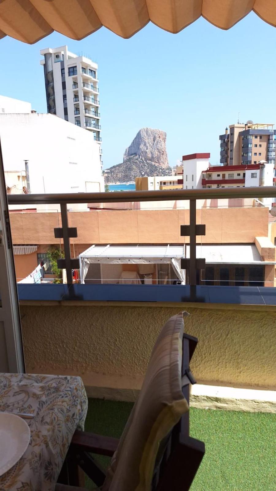 דירות קלפה Atico Centrico, 50M De La Playa, Vista Al Mar, Wifi Fibra, Gran Terraza מראה חיצוני תמונה