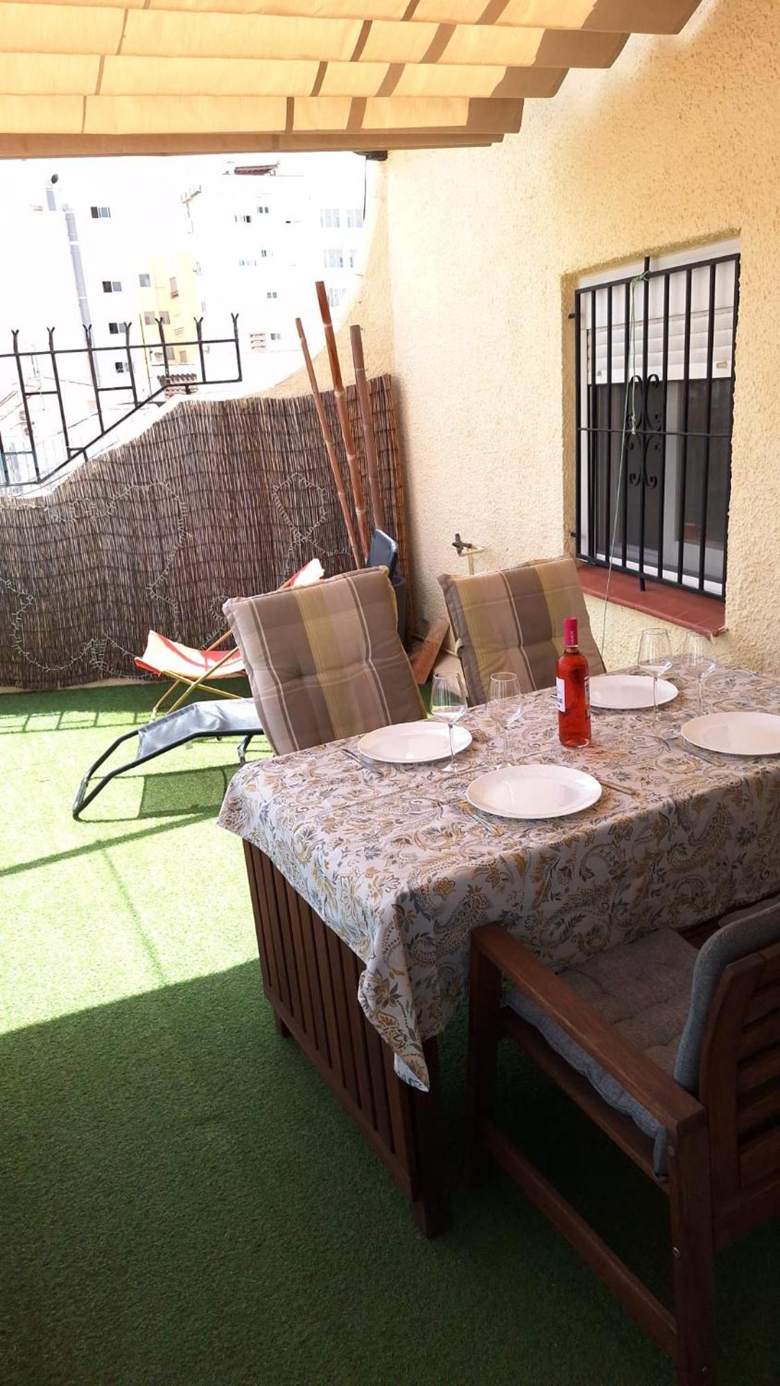 דירות קלפה Atico Centrico, 50M De La Playa, Vista Al Mar, Wifi Fibra, Gran Terraza מראה חיצוני תמונה